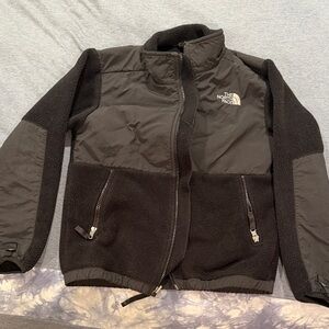 The North Face Black Fleece Jacket Boys M (10/12)